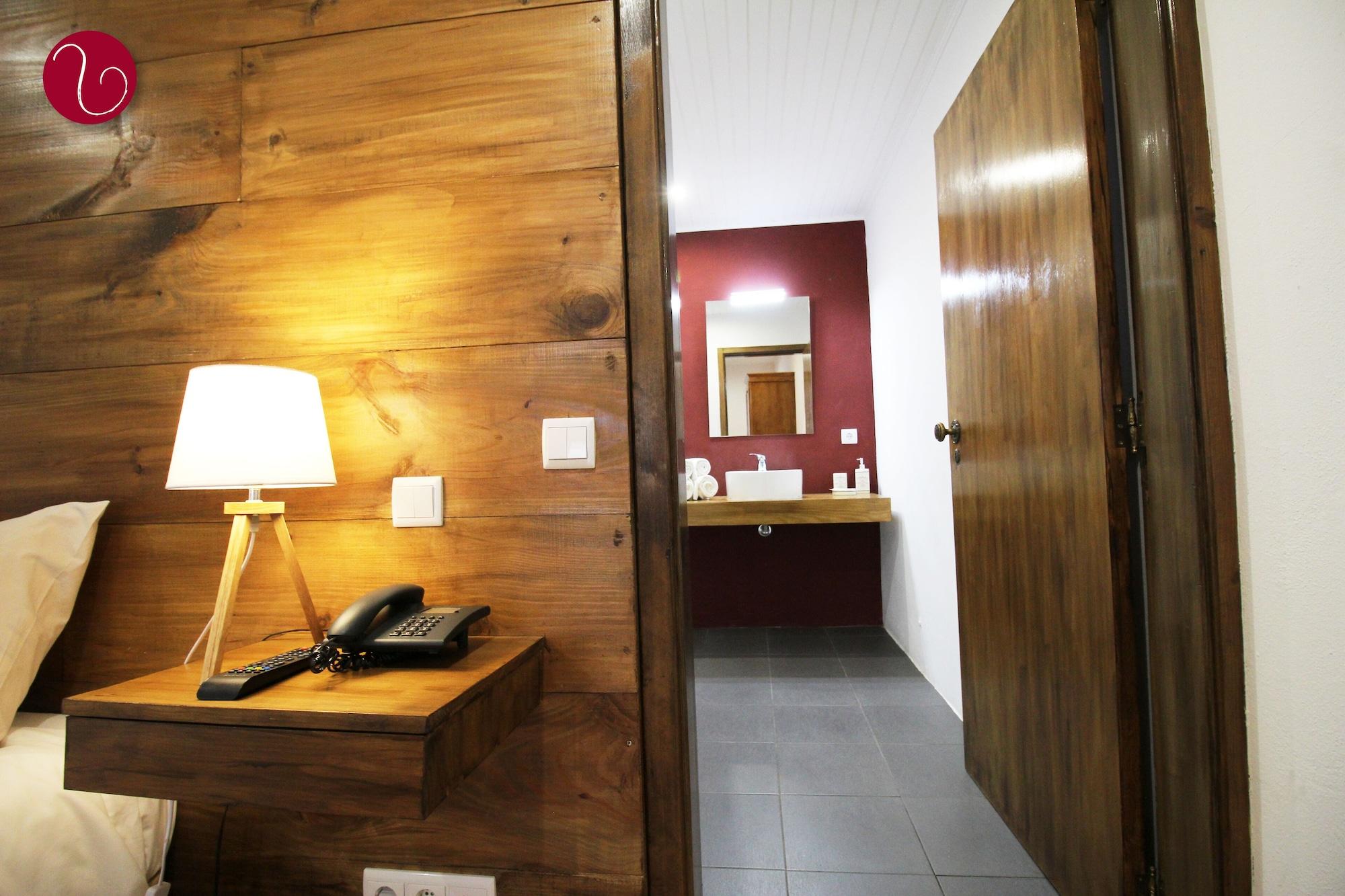 Guesthouse Vila Lusitania フンシャル エクステリア 写真
