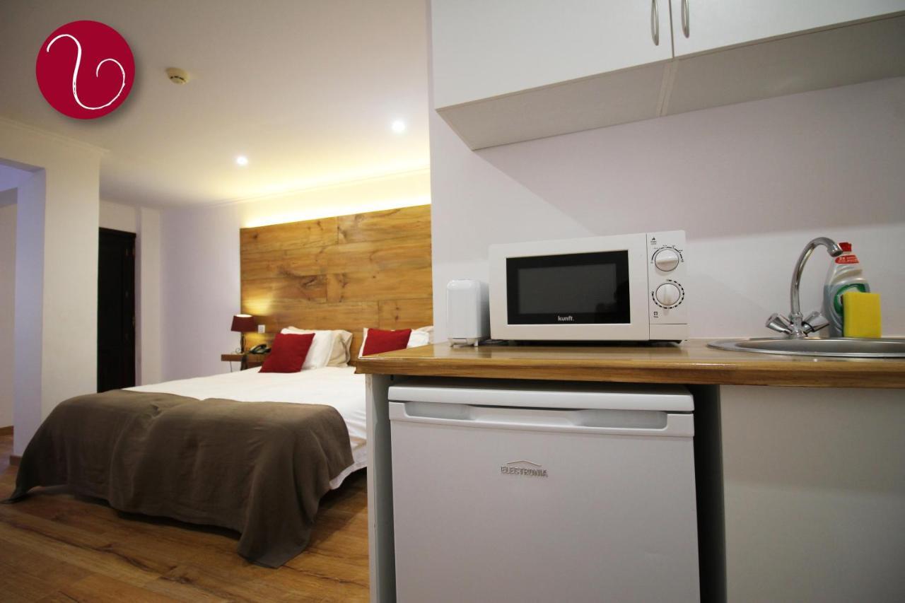 Guesthouse Vila Lusitania フンシャル エクステリア 写真