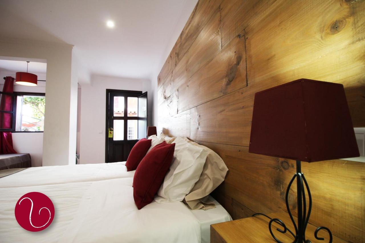 Guesthouse Vila Lusitania フンシャル エクステリア 写真